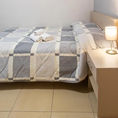 Camplus Mazzini Lägenhetshotell